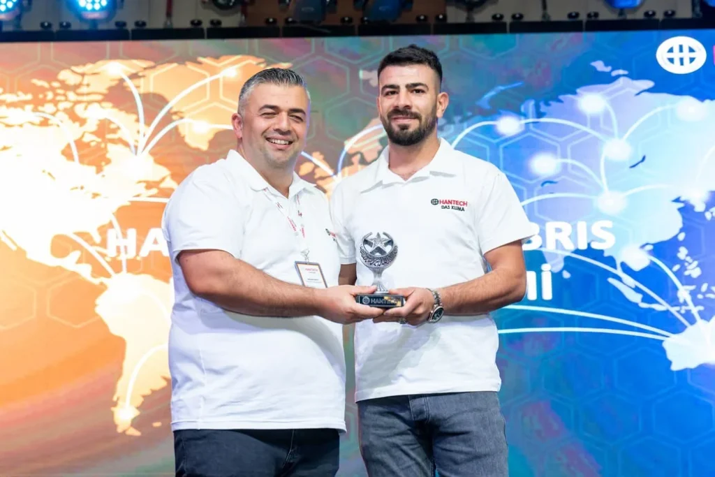 Özpolat Soğutma Hantech Yetkili Satıcı Ödülü