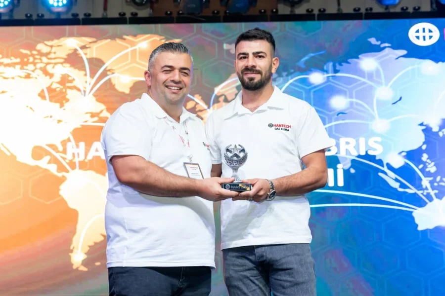 Özpolat Soğutma Hantech Yetkili Satıcı Ödülü